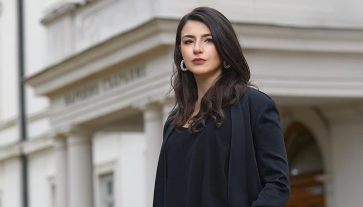 Явно много им пречим. И понеже не могат да ни купят, ни пращат всички подкупни и послушни институции да ни тормозят и сплашват