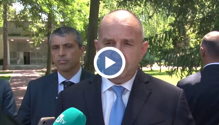 Президентът е на посещение в завод "Арсенал"