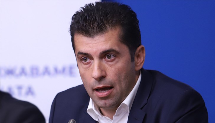 Бившият лидер на ПП критикува корупцията и задкулисието Бившият лидер на ПП критикува корупцията и задкулисието