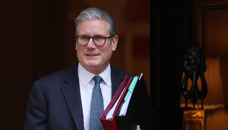 Британският премиер призова Израел за незабавен достъп на хуманитарна помощ до Газа и планира спешни разговори с европейски лидери Британският премиер призова Израел за незабавен достъп на хуманитарна помощ до Газа и планира спешни разговори с европейски лидери