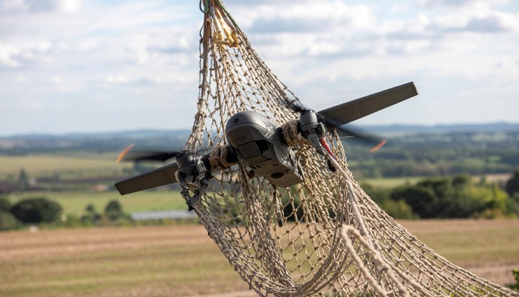 Мрежите се превърнаха в ефективна защита за пътища и военни позиции Мрежите се превърнаха в ефективна защита за пътища и военни позиции