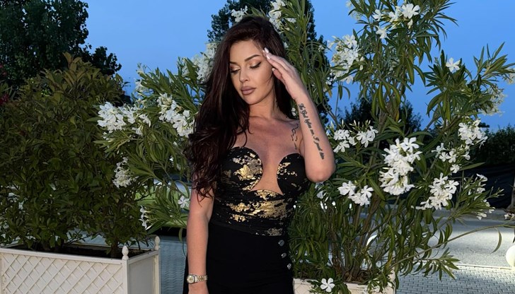 Фолкпевицата е с две обвинения след катастрофата с 3,14 промила алкохол в Поморие Фолкпевицата е с две обвинения след катастрофата с 3,14 промила алкохол в Поморие