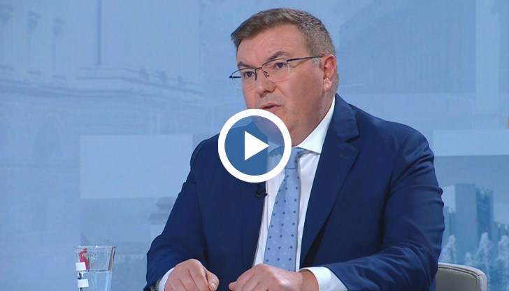 Депутатът от ГЕРБ-СДС е категоричен, че правителството ще оцелее при третия вот на недоверие