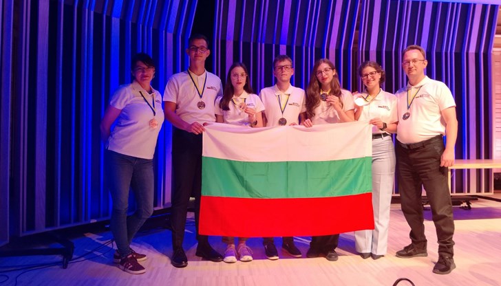 Петима талантливи младежи представиха страната ни в престижния турнир в Швеция