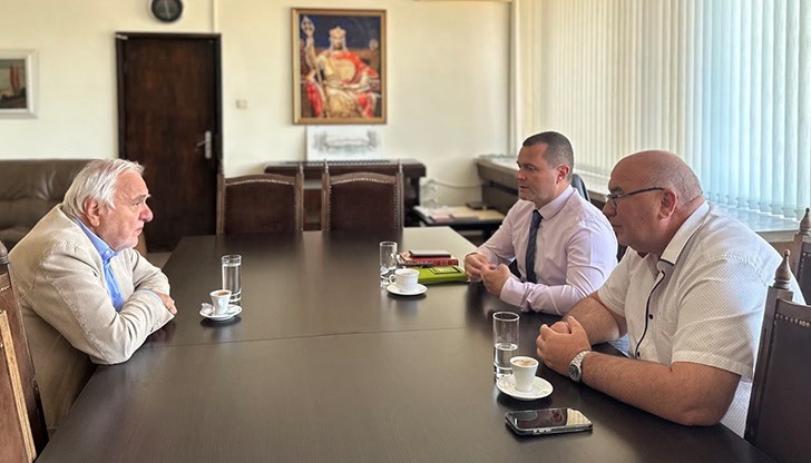 Академик Пламен Карталов ще участва в модернизирането на престижния културен форум