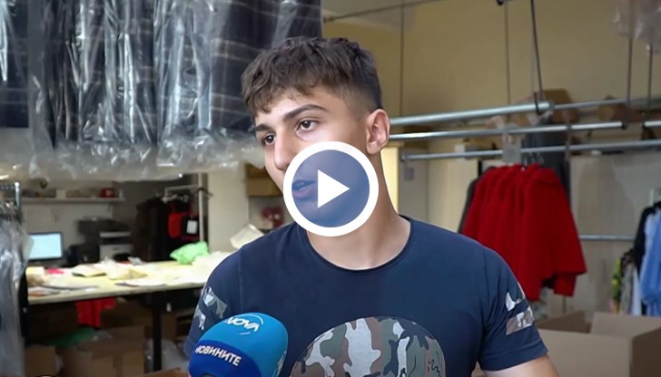 Ученици работят в шивашки фирми и учат нови умения през лятото