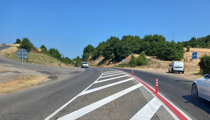 Тази седмица приключи работата по два отсечки в Софийска област с обновена настилка и маркировка