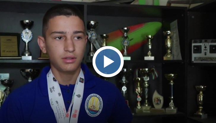 Младежът спечели четири медала от първенството в Полша