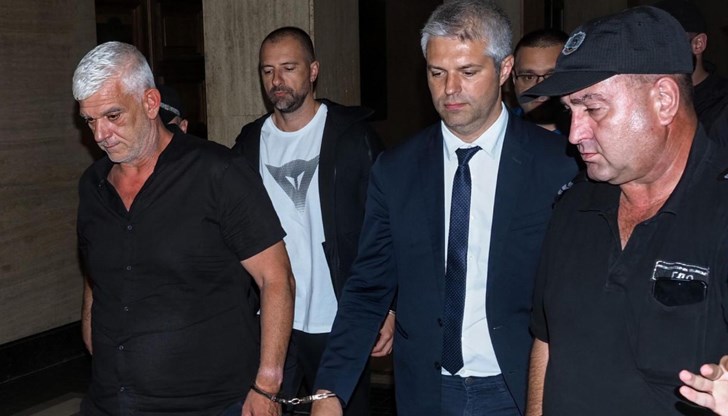 Коалицията осъди "координираната атака срещу демократичната власт във Варна"