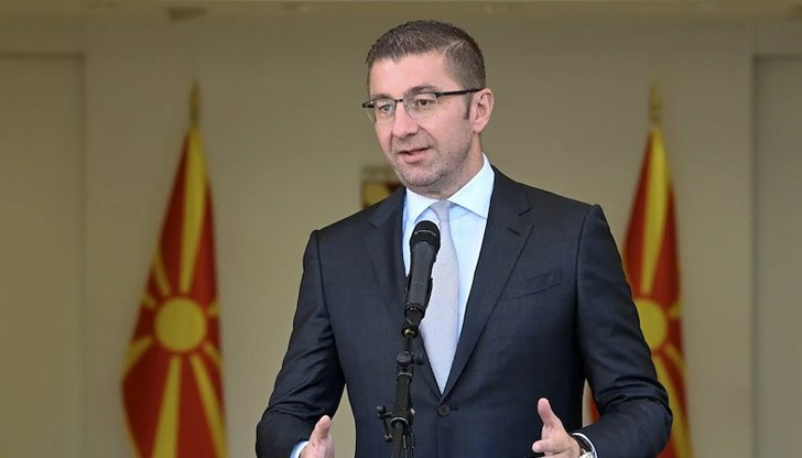 Северномакедонският лидер критикува решението да отпадне "македонската идентичност" от доклада Северномакедонският лидер критикува решението да отпадне "македонската идентичност" от доклада