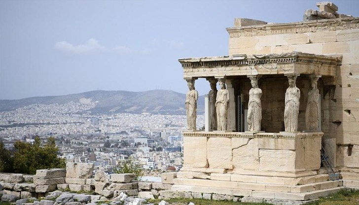 Гръцките власти ограничават достъпа до културната забележителност заради прогнози за температури над 43 градуса по Целзий Гръцките власти ограничават достъпа до културната забележителност заради прогнози за температури над 43 градуса по Целзий