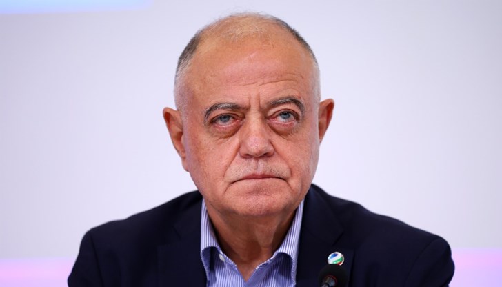 Председателят на комисията за сигурност иска обяснения за 11-хилядния имот на брега на язовир Искър