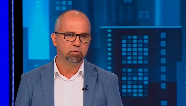 Политическата сцена се пренарежда след протестите във Варна