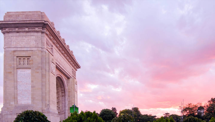 Непоносимите температури ще мъчат още 14 окръга в Румъния Червен