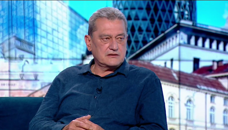 205 пожара са загасени само за денонощие, най-тежко е положението