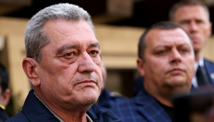 Четири големи пожара горят в странатаЧетири са местата, представляващи особен