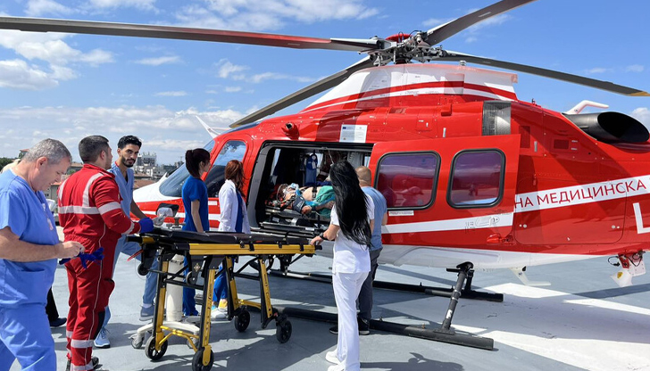 Пациентът е транспортиран от болница Св. Екатерина до Пирогов за