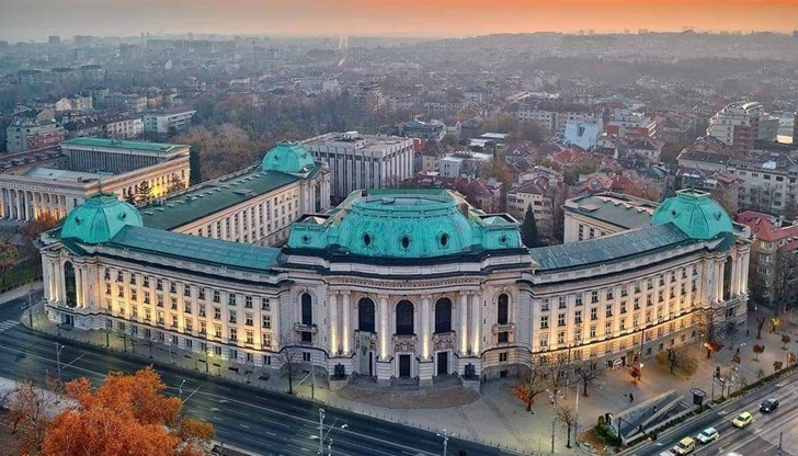 Студентка: Изпитах страх как ще се справя с таксите и