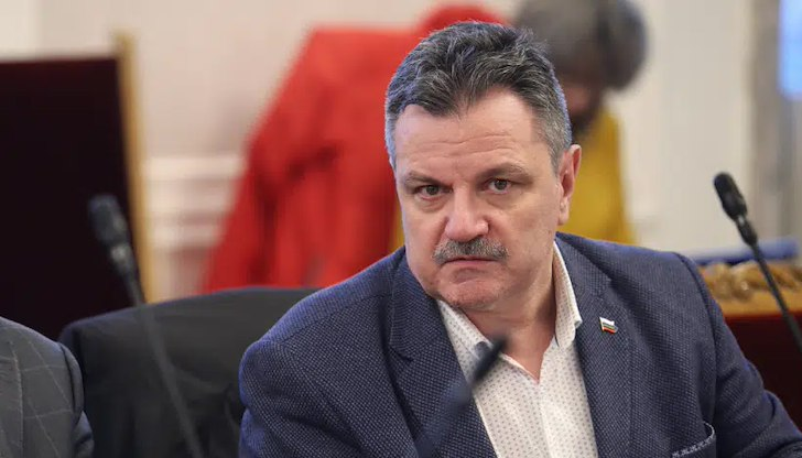 Депутатът от ПП-ДБ подкрепи решението за връщане на спорните текстове