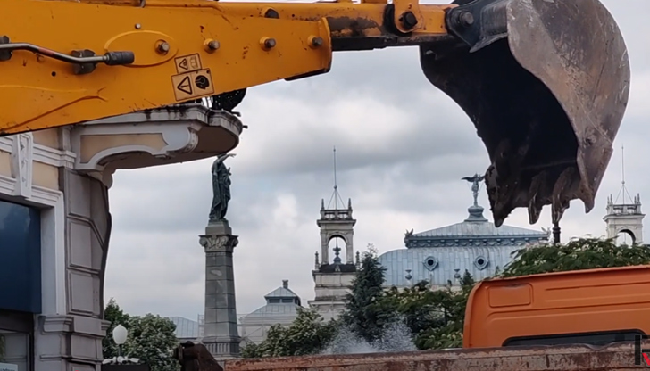 Жителите остават без вода до 16:00 часа заради спешния ремонтТежка