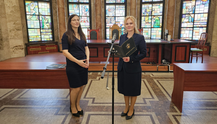 Назначението ѝ е утвърдено от Висшия съдебен съвет след успешно