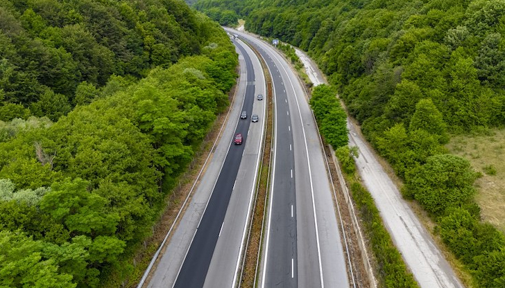 АПИ апелира за повишено внимание и съобразена скоростОт утре, 4