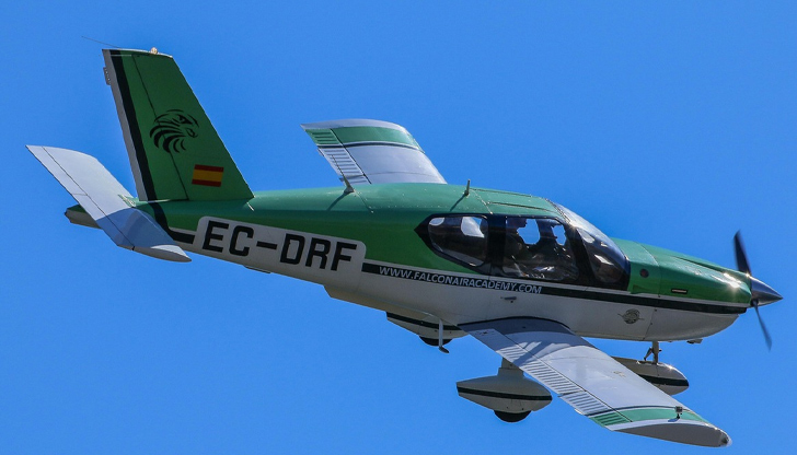 Четирима души са загиналиЧетирима германци загинаха при катастрофата на малък