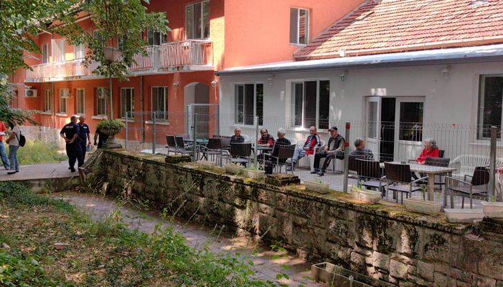 Започва издирването на близките, а Община Русе има 14 дни