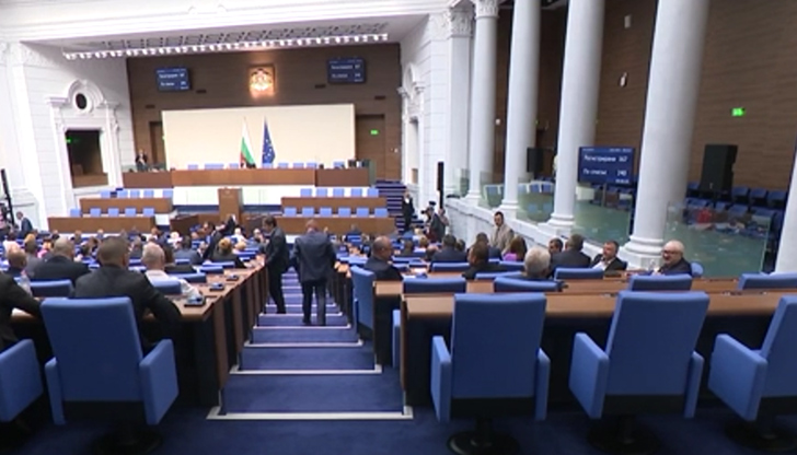 МЕЧ ще води двустранни разговори, а вотът вероятно ще бъде