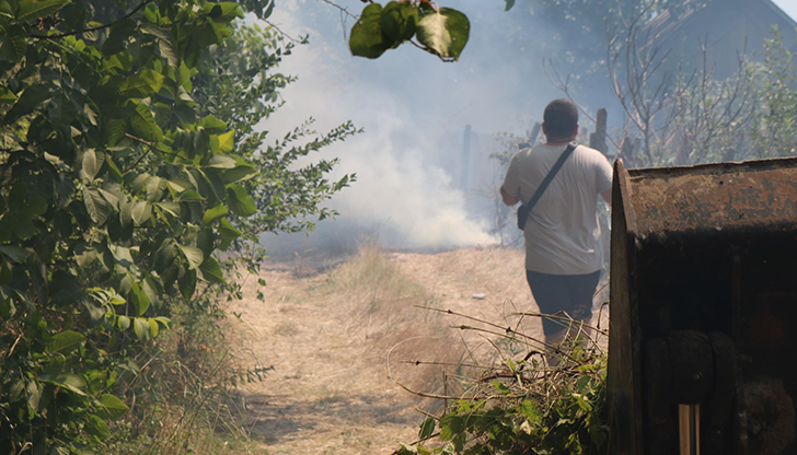 Инцидентът е възникнал след запалване на ремонтирани автомобили в местността