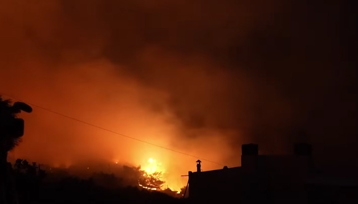 В съседна Турция загинаха двама души, а 5000 туристи и