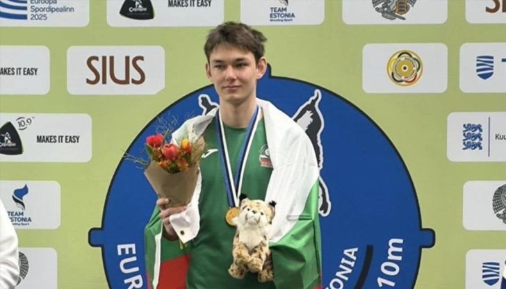 Борис Димитров и Дамян Илиев се представиха блестящо сред юношитеДвама