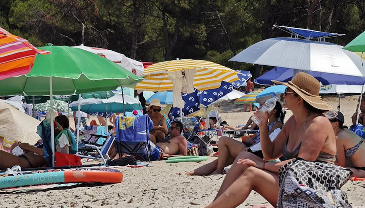 Пътуванията в чужбина през юни нарастват с над 10 процентаБлизо