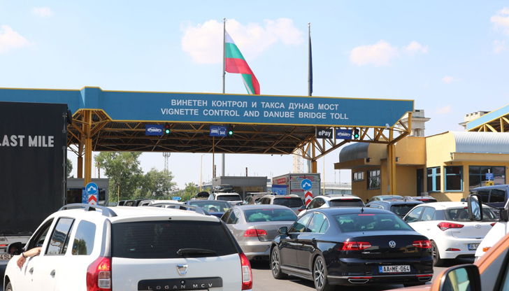 Задръствания в района и спиране на трафика от Бяла заради