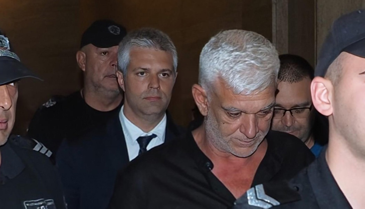 Заседанието започва в 10:00 часа за постоянния арест на кмета