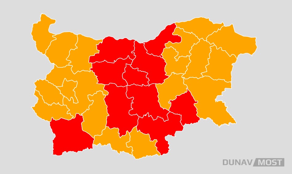 България се готви за пикови температури в неделя - до