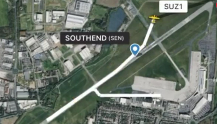 Летището спря работа до второ нарежданеМалък пътнически самолет се разби