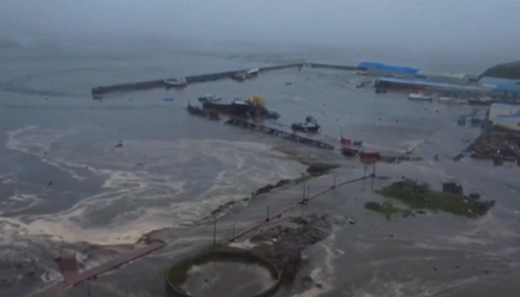 58-годишната жена падна от скала с автомобила си в префектура