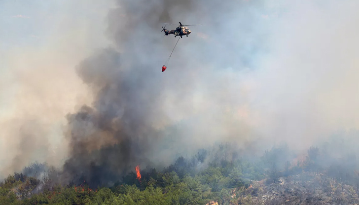 Евакуирани са жители от три квартала заради силния вятър от