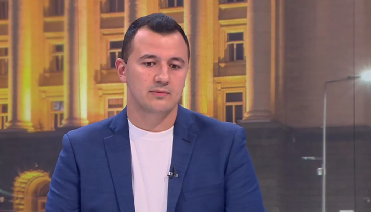 Депутатът от БСП подкрепя повишаване на данъците за богатите хора,