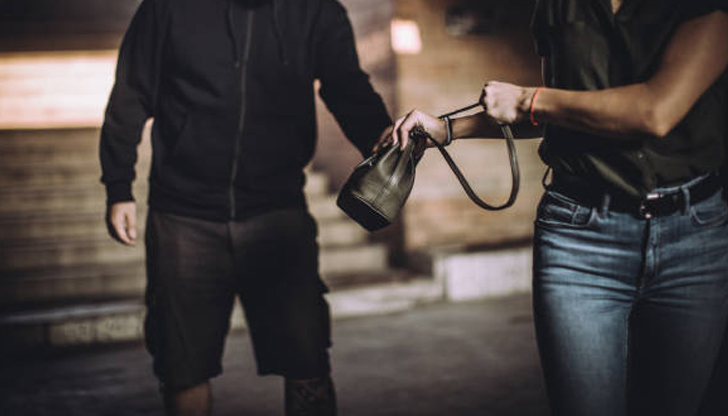 Случаите са станали на 26 юли47-годишен мъж е задържан от