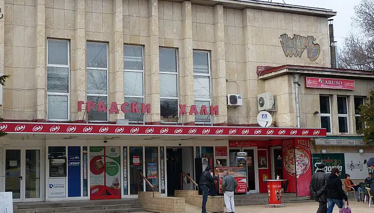 Началната цена е 16 934 лева месечно, търгът е на