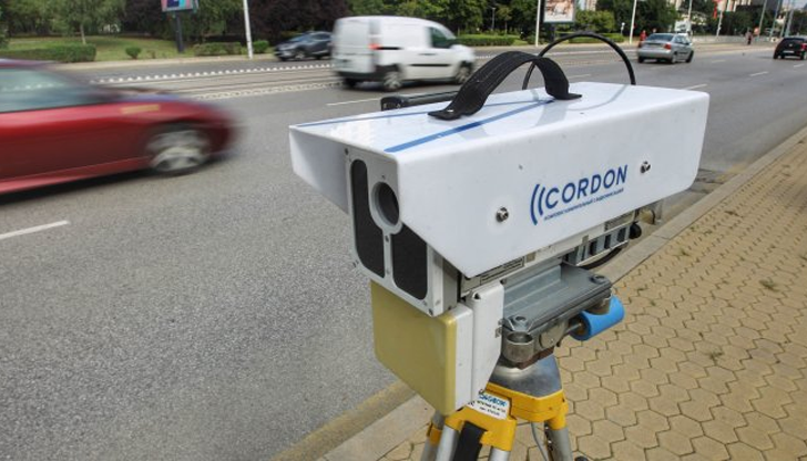 Близо 700 хиляди са нарушенията на скоростта за първата половина