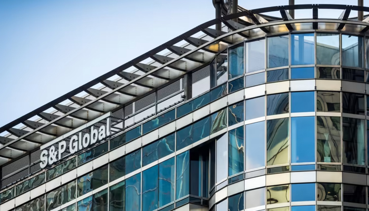 Рейтингът се вдигна от BBB на BBB+ заради официалното решение