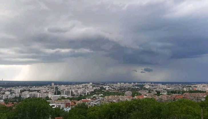 Температурите падат до 28-33 градуса, най-вече в Дунавската равнинаОт северозапад