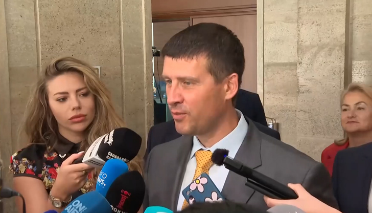 Лидерът на Величие обвини ГЕРБ и Възраждане в синхронЛидерът на