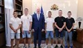 Пет момчета от Сунгурларе получиха аплодисменти в Министерския съвет