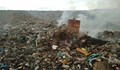 Горя сметището в Цалапица