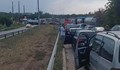 Километрични опашки блокираха Дунав мост