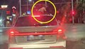 4-годишно дете се показа от люка на движещ се автомобил в Пловдив